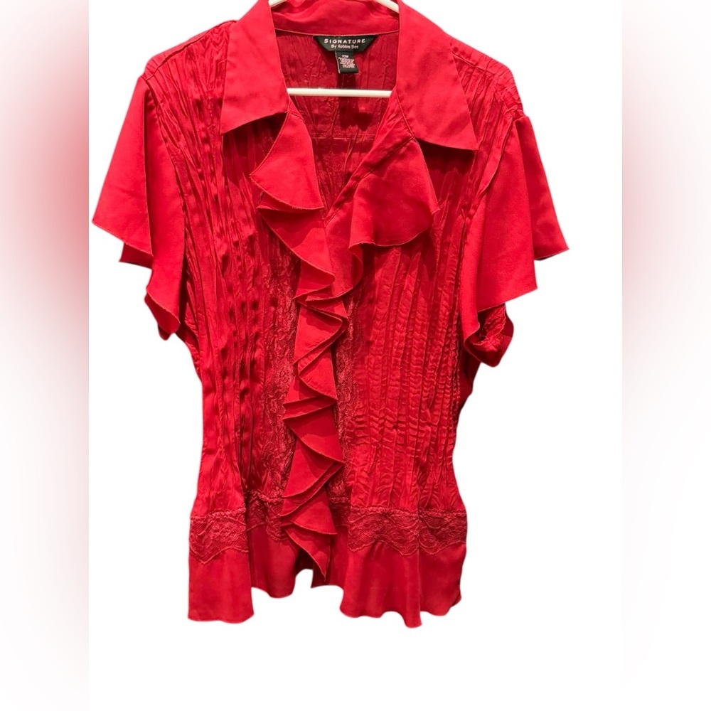 Signature Studio Red Ruffle Front Short Sleeve Blouse size 22W
